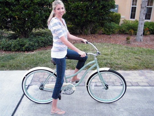 huffy mint green beach cruiser